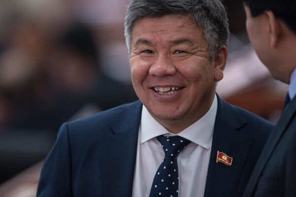 Алмамбет Шыкмаматов — бывший депутат ЖК и экс-министр инвестиций КР - Sputnik Кыргызстан