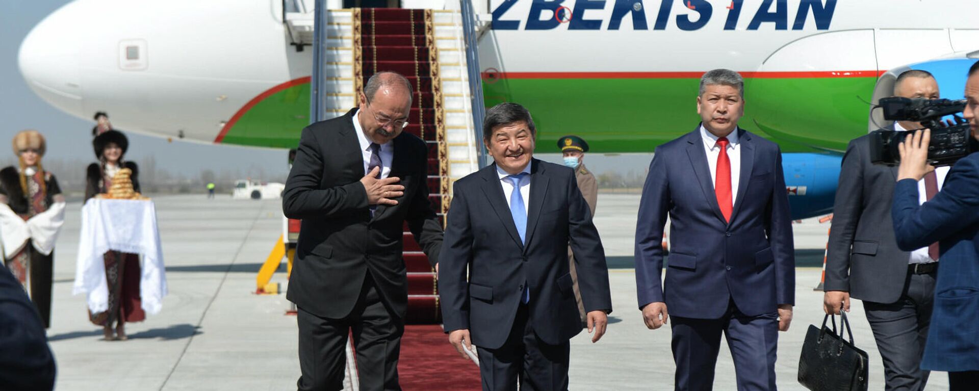 Рабочий визит премьер-министра Узбекистана Абдуллы Арипова в Кыргызстан - Sputnik Кыргызстан, 1920, 01.04.2022