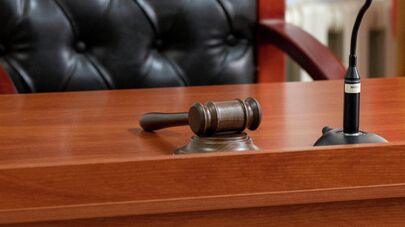 Суд над бывшим президентом КР Алмазбеком Атамбаевым