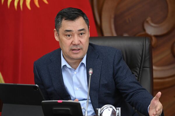 Президент Садыр Жапаров сегодня провел совещание по вопросу реформирования системы медицинского образования - Sputnik Кыргызстан