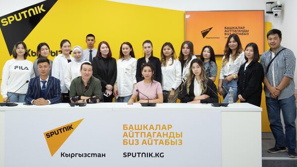 Экскурсия для студентов столичных вузов в офисе Sputnik Кыргызстан - Sputnik Кыргызстан