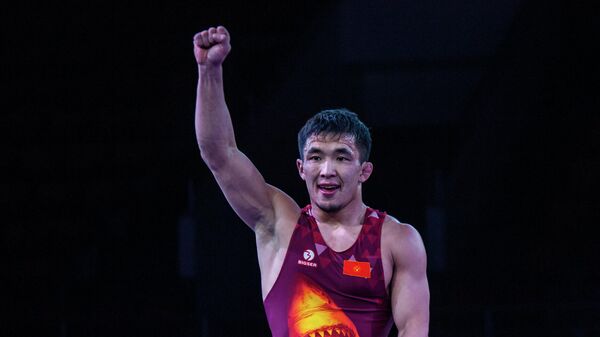 Кыргызстанский борец Жоламан Шаршенбеков на Чемпионате Азии - Sputnik Кыргызстан