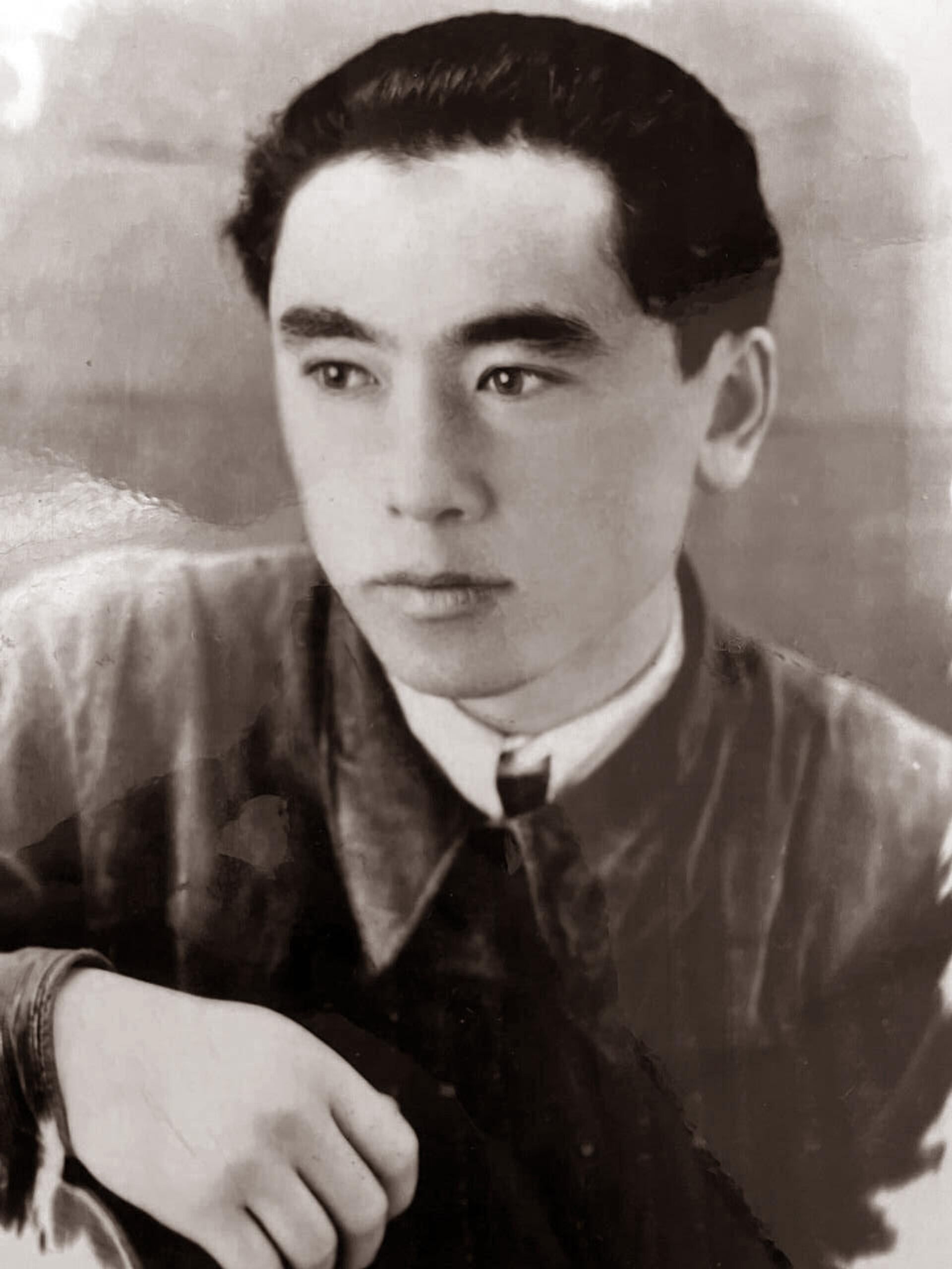Народный писатель КР Кенеш Жусупов - Sputnik Кыргызстан, 1920, 02.05.2022