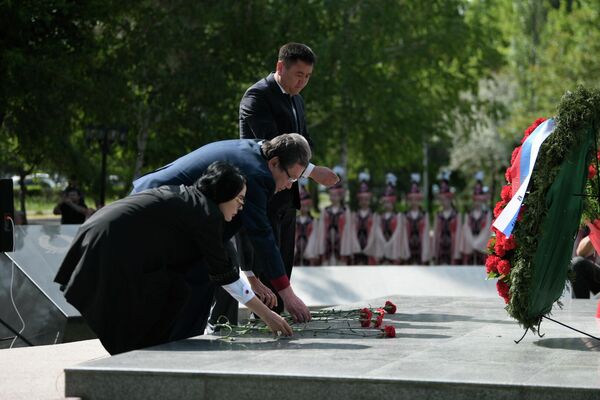 Митинг-реквием, посвященный 77-й годовщине Победы в Великой Отечественной войне - Sputnik Кыргызстан