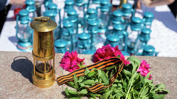 Церемония передачи Огня памяти в Бишкеке. Архивное фото - Sputnik Кыргызстан