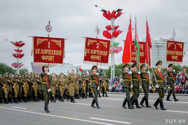 Военный парад в Минске (2005) - Sputnik Кыргызстан