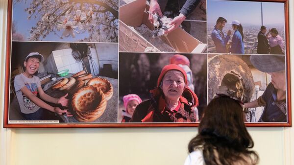 Бишкектеги Российская газета басылмасынын сүрөт көргөзмөсү  - Sputnik Кыргызстан