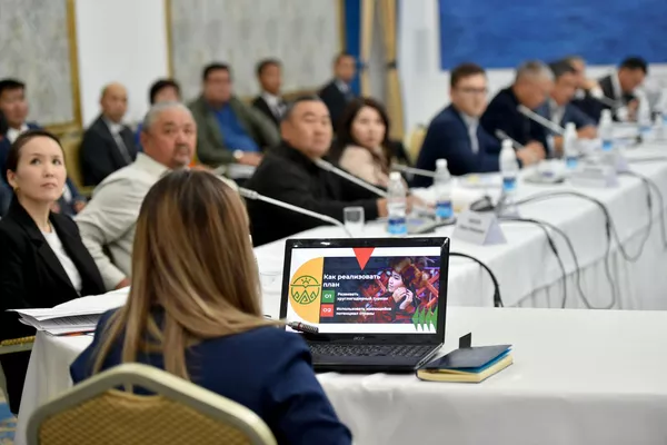 Участникам были представлены проекты, разработанные Фондом развития туризма - Sputnik Кыргызстан