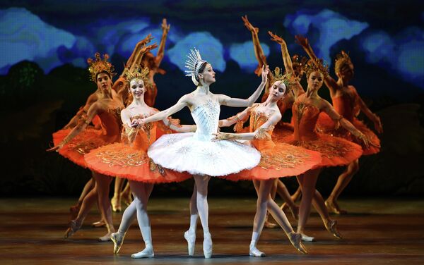 Генеральная репетиция балета Конек-Горбунок в Новосибирском театре оперы и балета - Sputnik Кыргызстан