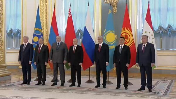 Москвадагы ЖККУ саммити — өлкө башчылардын отуруму болууда. Түз алып берүү - Sputnik Кыргызстан