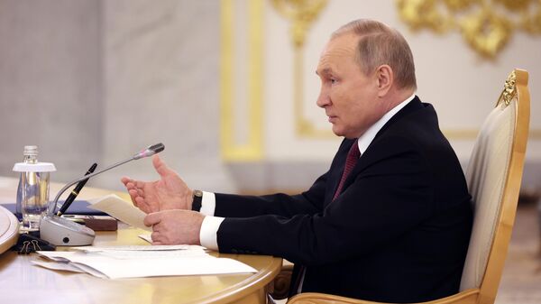 Президент России Владимир Путин  - Sputnik Кыргызстан