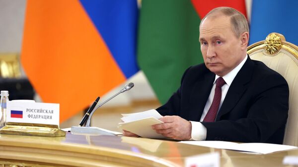 Президент России Владимир Путин на сегодняшнем саммите ОДКБ в Москве - Sputnik Кыргызстан