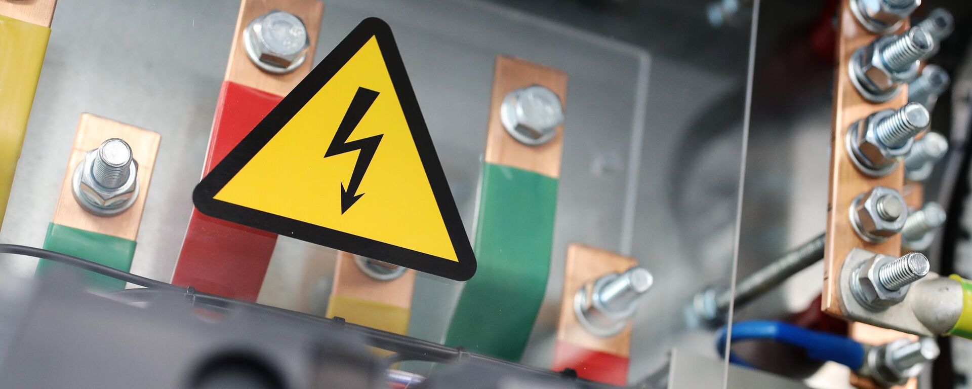 Электрический щит. Архивное фото - Sputnik Кыргызстан, 1920, 03.11.2025