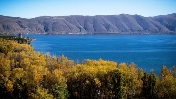 Озеро Севан в Армении. Архивное фото - Sputnik Кыргызстан