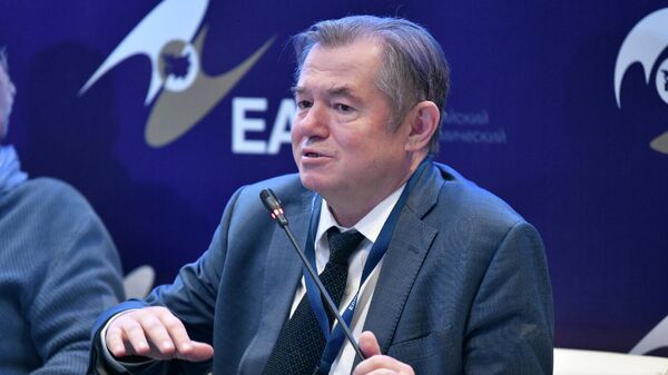 Министр по интеграции и макроэкономике ЕЭК Сергей Глазьев. Архивное фото - Sputnik Кыргызстан