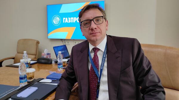 Исполнительный вице-президент, начальник департамента банковского сопровождения контрактов Газпромбанка Олег Мельников - Sputnik Кыргызстан