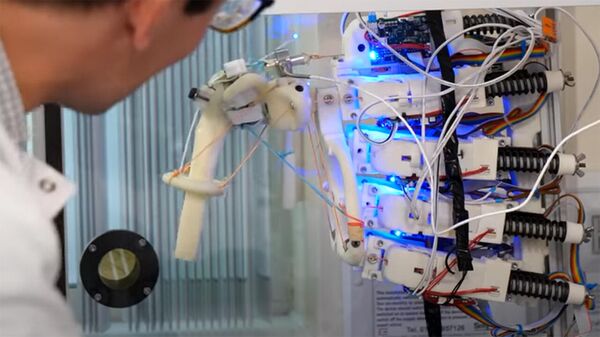 На роботе вырастили частичку человека — видео - Sputnik Кыргызстан