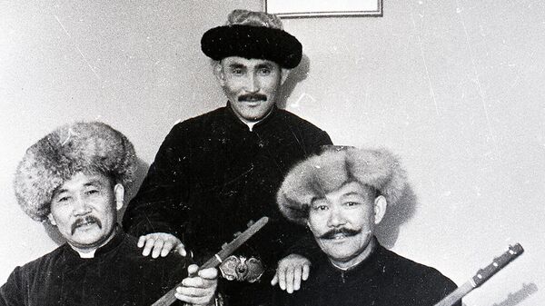 Первая декада кыргызской литературы и искусства в Москве - Sputnik Кыргызстан