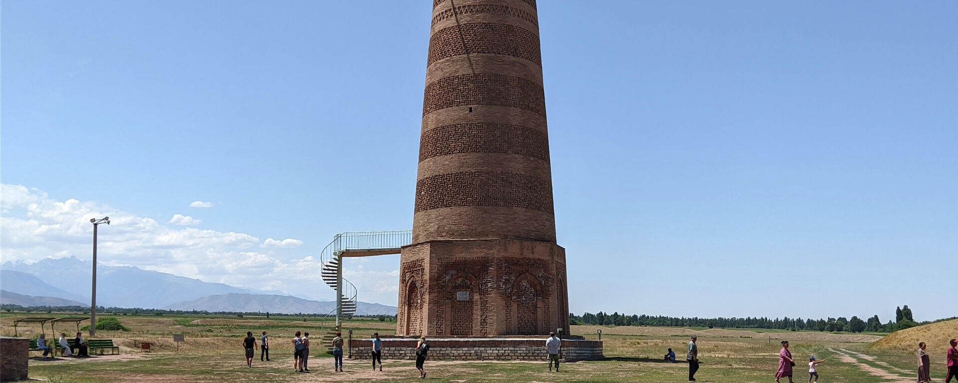 Башня Бурана в Чуйской области. Архивное фото - Sputnik Кыргызстан, 1920, 02.06.2022