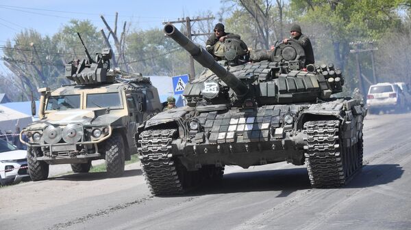 Российский танк Т-72. Архивное фото - Sputnik Кыргызстан