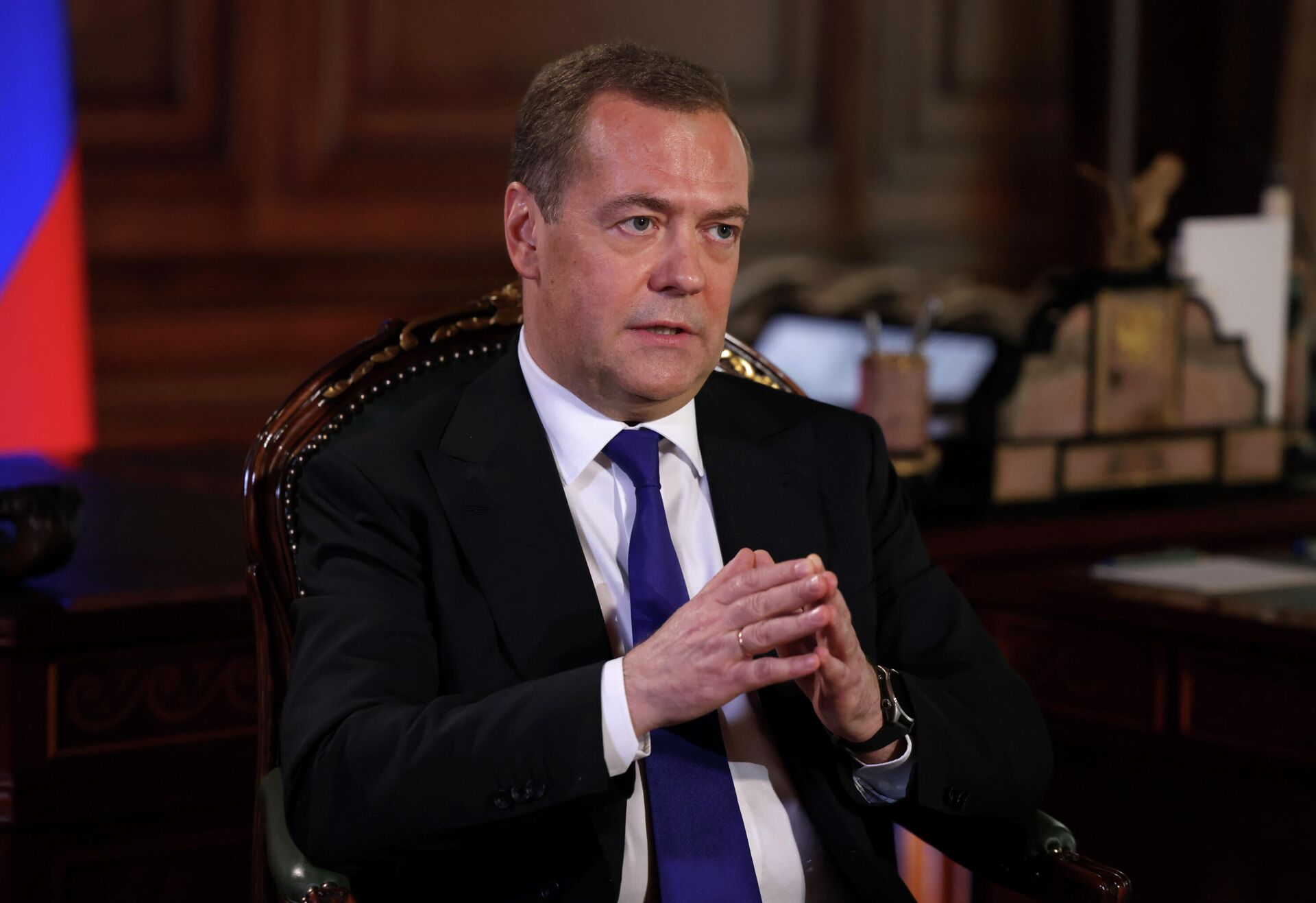 Д. Медведев дал интервью телеканалу Аль-Джазира - Sputnik Кыргызстан, 1920, 04.10.2022