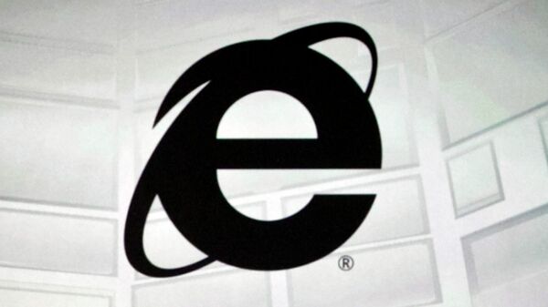 Логотип браузера Internet Explorer. Архивное фото - Sputnik Кыргызстан