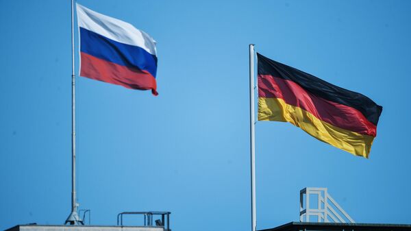 Флаги России и Германии в Берлине. Архивное фото  - Sputnik Кыргызстан