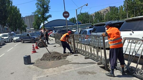 Расширение проезжей части улицы 7 Апреля в Бишкеке - Sputnik Кыргызстан