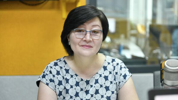 Директор Центра оценки в образовании и методов обучения Чинара Батракеева - Sputnik Кыргызстан
