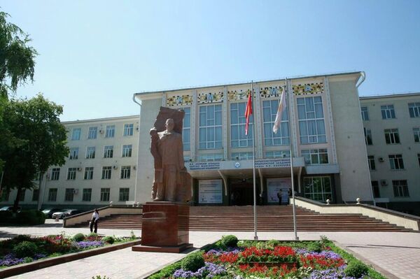 Кыргызская Государственная медицинская академия им. И. К. Ахунбаева - Sputnik Кыргызстан