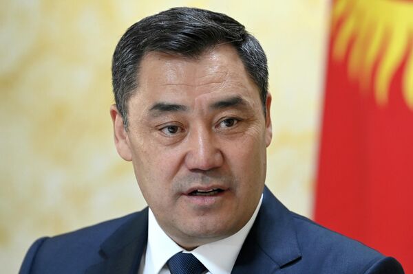 Садыр Жапаров поздравил всех с присвоением Караколу статуса культурной столицы СНГ в 2022 году - Sputnik Кыргызстан