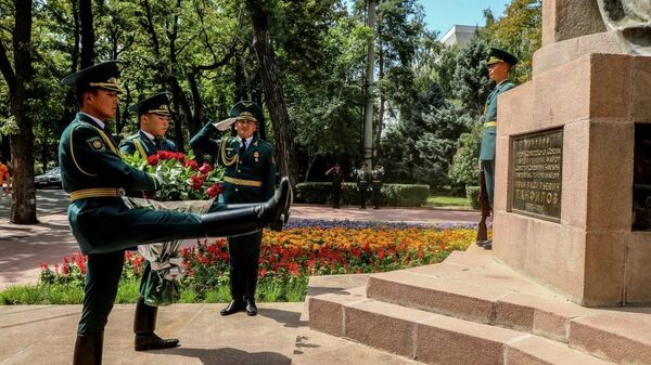 81-летие со дня образования Панфиловской дивизии - Sputnik Кыргызстан
