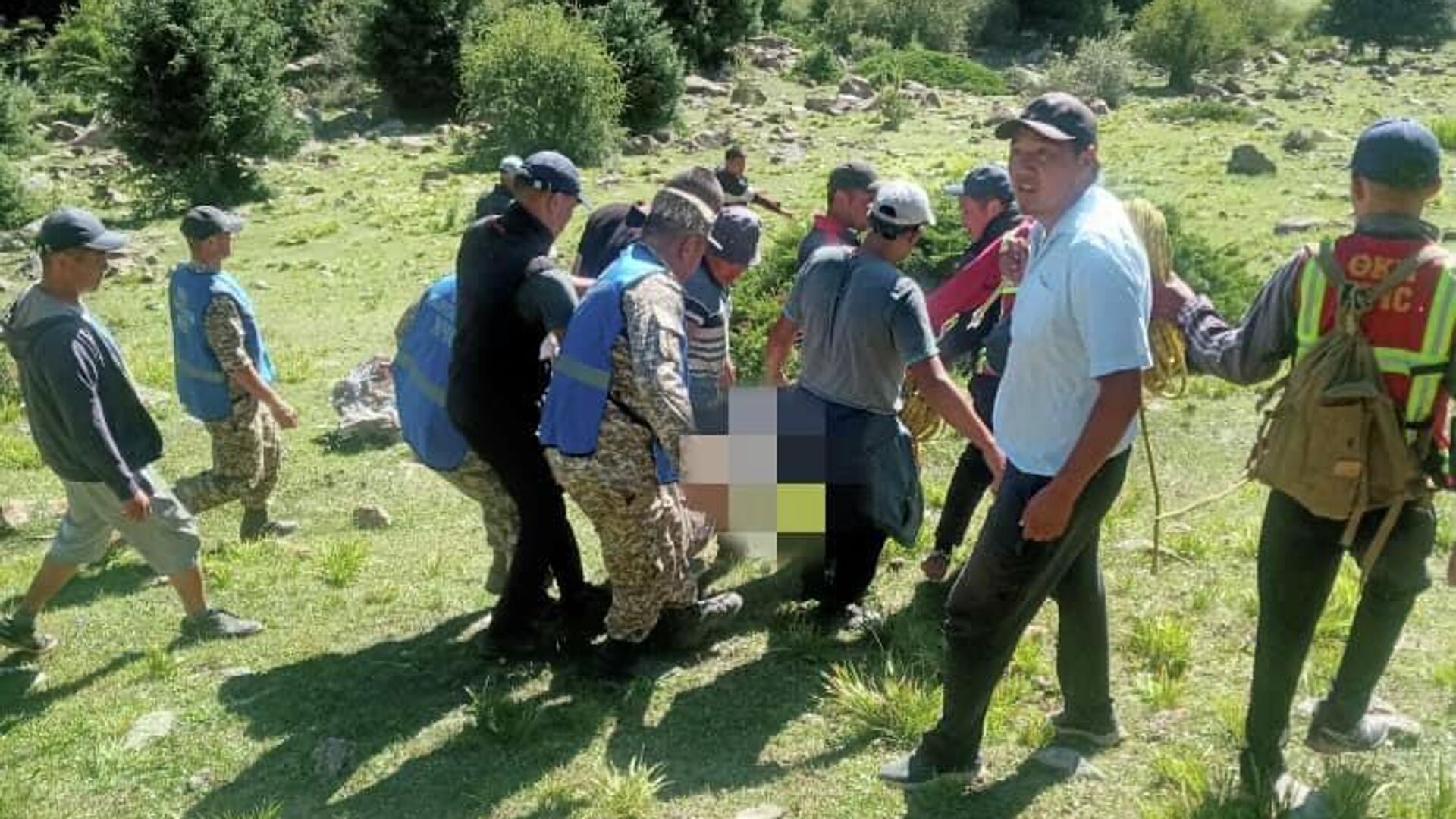 В горах Иссык-Куля нашли тело 15-летнего мальчика - Sputnik Кыргызстан, 1920, 20.07.2022