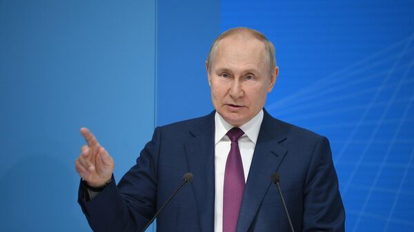 Президент РФ В. Путин принял участие в форуме АСИ - Sputnik Кыргызстан