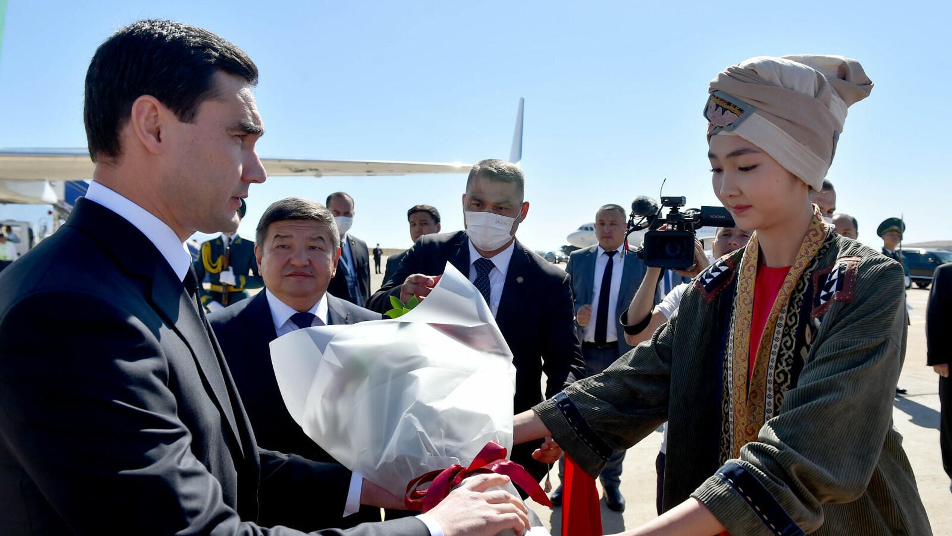 Президент Туркменистана Сердар Бердымухамедов прибыл в Кыргызскую Республику - Sputnik Кыргызстан, 1920, 21.07.2022