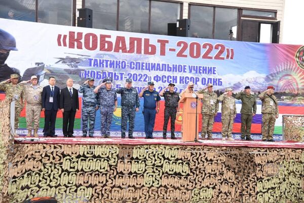 Участвуют специальные подразделения и Коллективные силы оперативного реагирования (КСОР) ОДКБ - Sputnik Кыргызстан