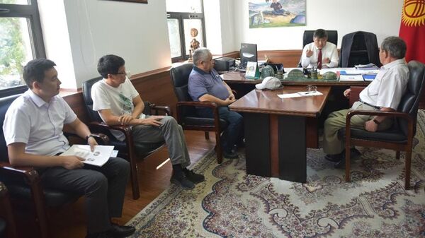 Члены экспертного совета столичной мэрии обсудили вопросы землепользования - Sputnik Кыргызстан
