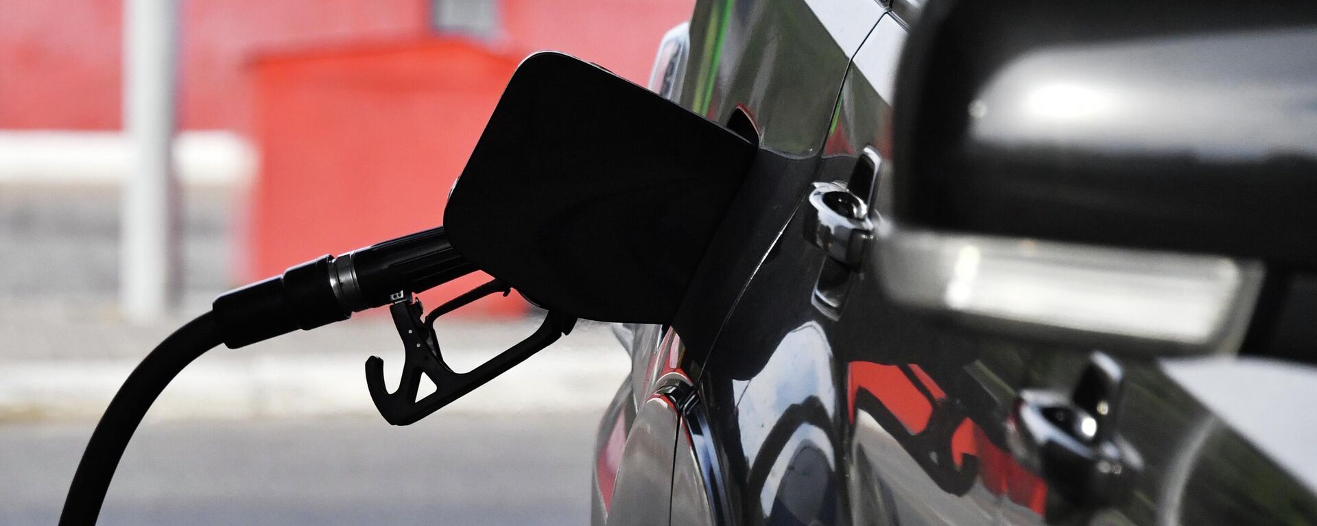 Автоунаа май куюучу жайда. Архив - Sputnik Кыргызстан, 1920, 25.08.2025