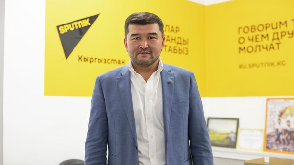 Директор одной из клиник Бишкека, имплантолог Нургазы Каримов - Sputnik Кыргызстан