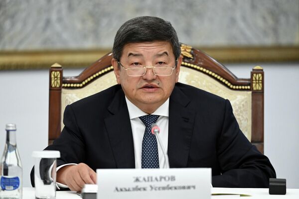 Председатель Кабинета Министров Кыргызской Республики Акылбек Жапаров  - Sputnik Кыргызстан