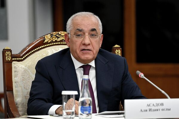 Премьер-министр Азербайджанской Республики Али Асадов  - Sputnik Кыргызстан