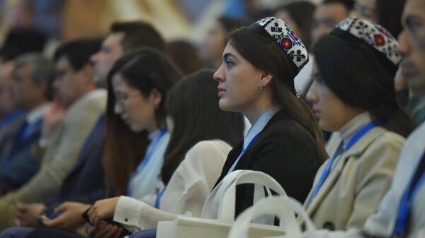 Молодежный форум стран СНГ и ЕАЭС в Чолпон-Ате - Sputnik Кыргызстан
