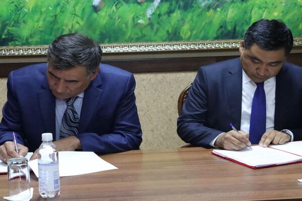 Подписано инвестиционное соглашение о строительстве двух заводов - Sputnik Кыргызстан