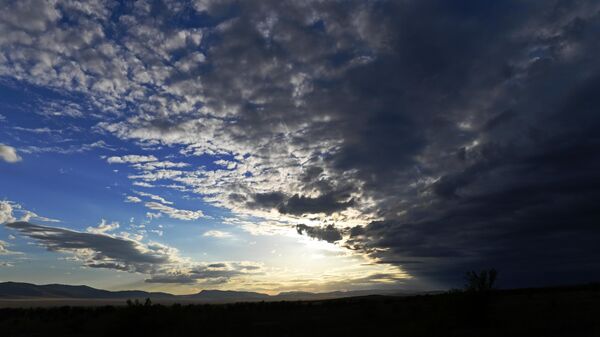 Облачное небо. Архивное фото - Sputnik Кыргызстан