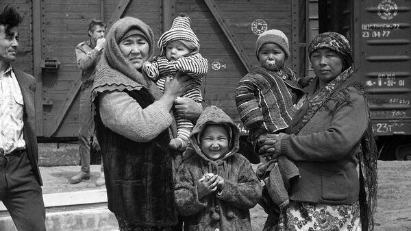 Тагдырын жеңген тажикстандык кыргыздар. Согуш жер оодарткан кандаштардын баяны - Sputnik Кыргызстан