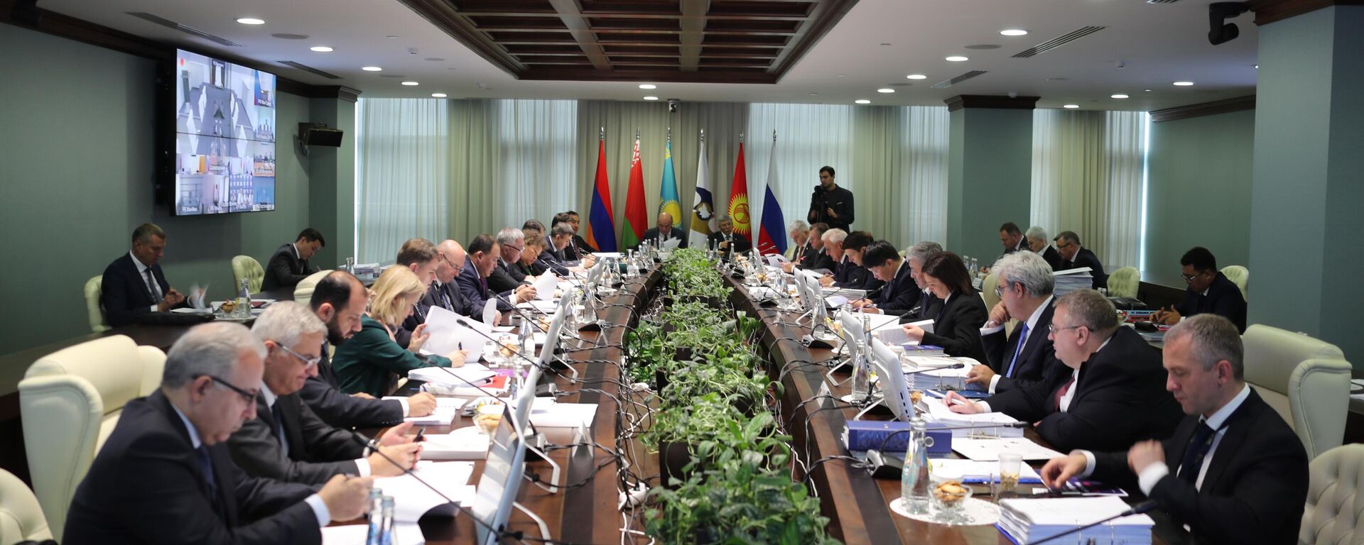 Очередное заседание Совета Евразийской экономической комиссии (ЕЭК) - Sputnik Кыргызстан, 1920, 24.09.2022