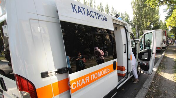 Фонд доктора Лизы отправил детей из Донецка на лечение в Россию - Sputnik Кыргызстан