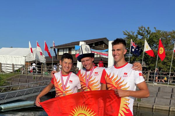 Гребцы из Кыргызстана завоевали три медали на Кубке Азии и Океании, который проходил в Японии - Sputnik Кыргызстан