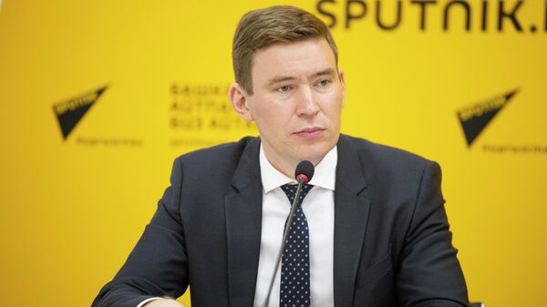 Руководитель представительства Россотрудничества в КР Альберт Зульхарнеев. Архивное фото - Sputnik Кыргызстан