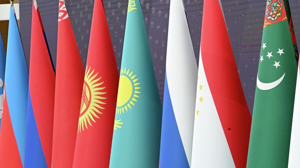 Флаги стран СНГ в Астане - Sputnik Кыргызстан